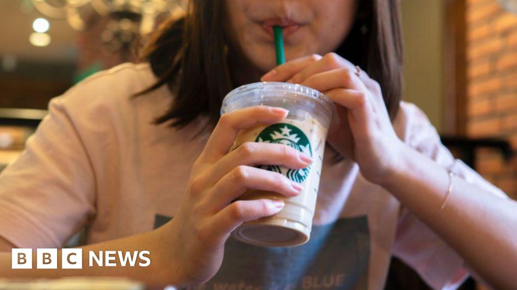 Starbucks Plans to Divest Majority Stake in Its China Operations – Mirror Brief